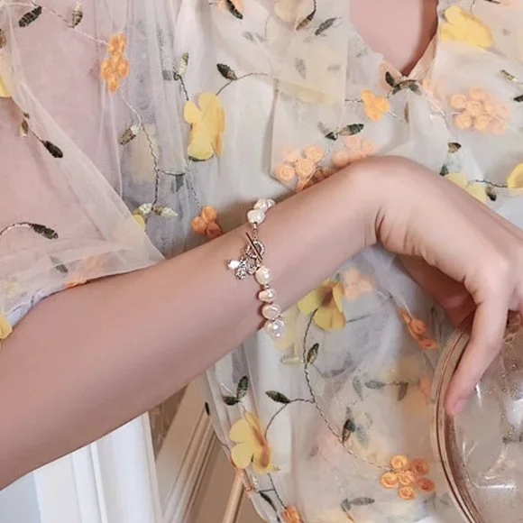 GOLICC Baroque Natural Freshwater Pearl Bracelet - Picture 8 of 10